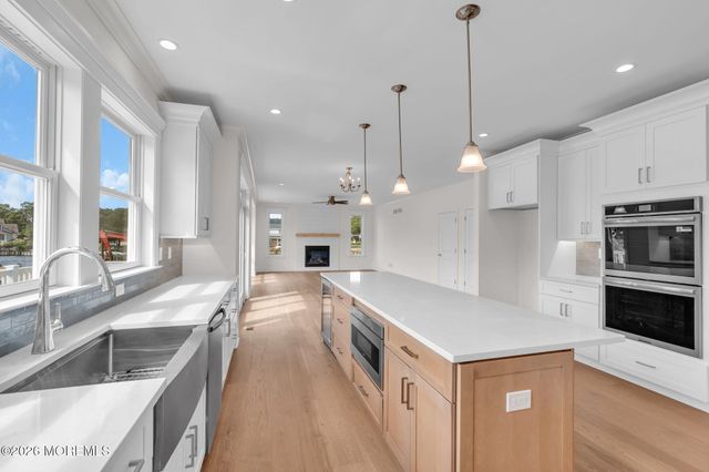 301 Reef Court, Forked River, NJ 08731