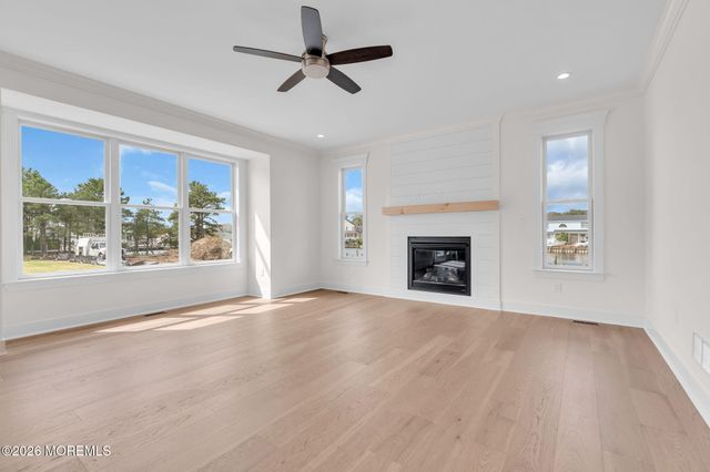 301 Reef Court, Forked River, NJ 08731