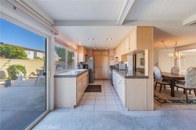 949 Fernrest Drive, Harbor City, CA 90710