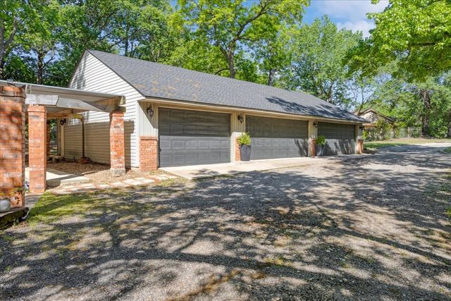 1000 Yorkshire Drive, Sherman, TX 75092