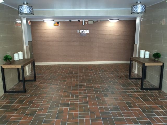 1025 W HOLLYWOOD Avenue 406, Chicago, IL 60660