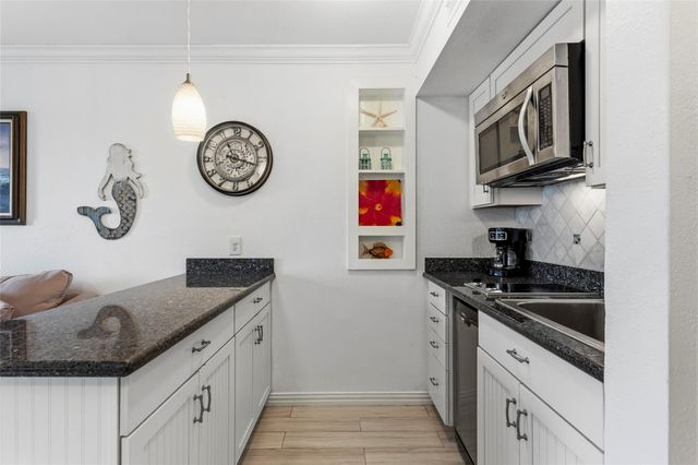 6300 Seawall Boulevard 3105, Galveston, TX 77551