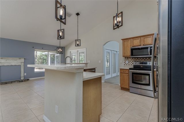 1107 E Bluebird Court, Hernando, FL 34442