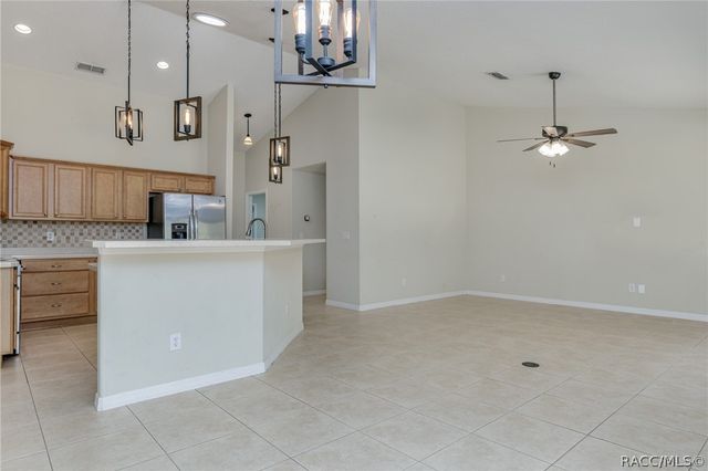 1107 E Bluebird Court, Hernando, FL 34442