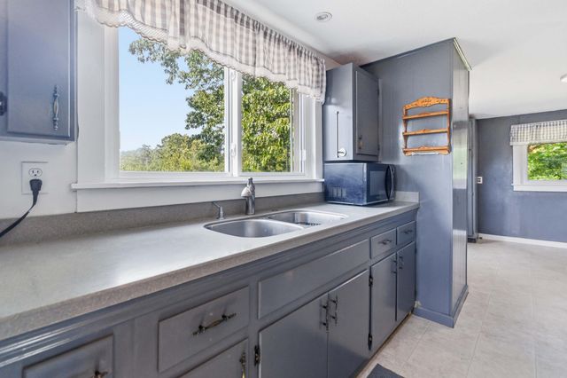 10660 US-27, Waynesburg, KY 40489