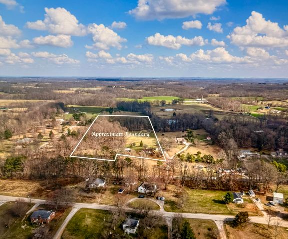 10660 US-27, Waynesburg, KY 40489