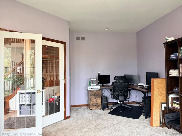 52762 S Weathervane Drive, Chesterfield Township, MI 48047