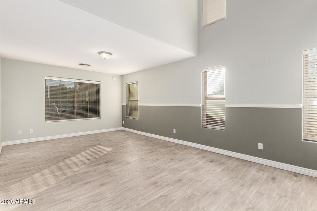 1614 E VERNOA Street, San Tan Valley, AZ 85140 — photo 3