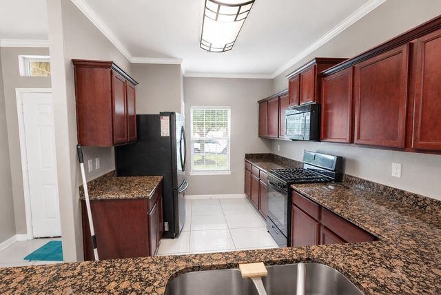 9427 Ruby Mist Drive, Rosharon, TX 77583