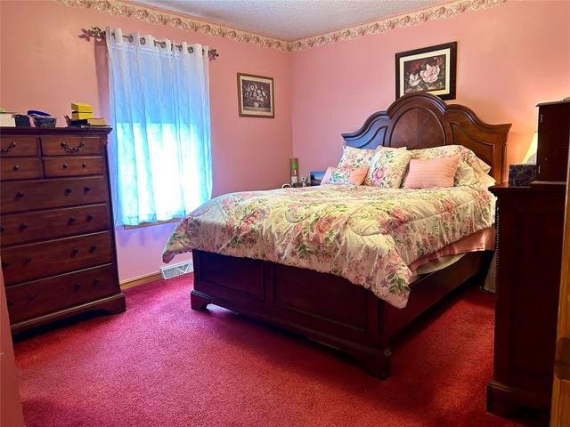 3126 TAMARACK Drive, Erie, PA 16506