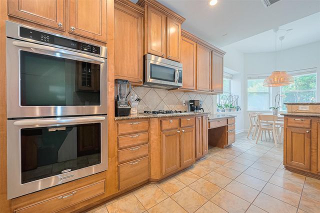 157 E Frontera Circle, The Woodlands, TX 77382