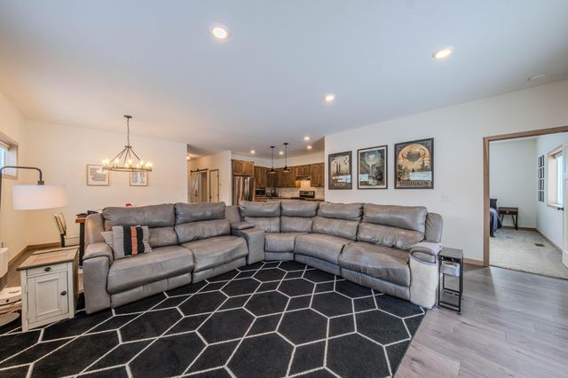 11076 Ulysses Street NE, Blaine, MN 55434