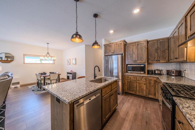 11076 Ulysses Street NE, Blaine, MN 55434