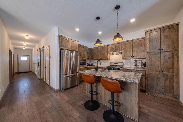 11076 Ulysses Street NE, Blaine, MN 55434