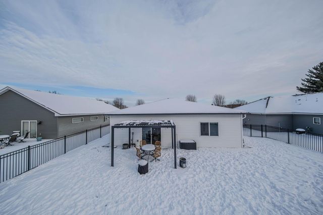 11076 Ulysses Street NE, Blaine, MN 55434