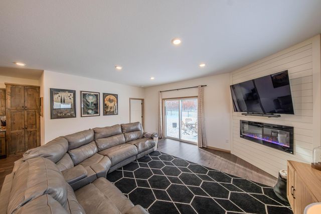 11076 Ulysses Street NE, Blaine, MN 55434