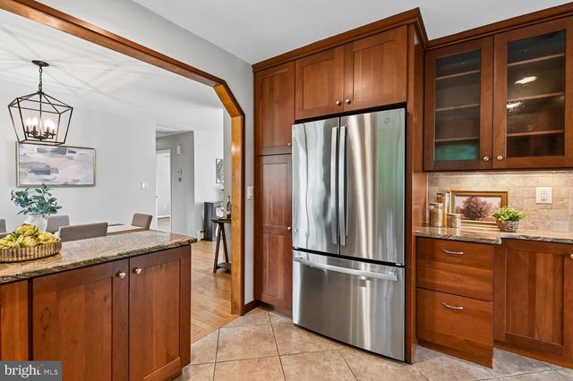 8117 WOODLOO CT, Ellicott City, MD 21043