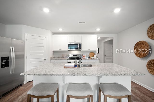 74 Veil Dr, Ridgeland, SC 29936