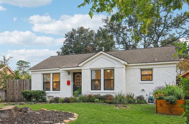 312 Graceland Street, Houston, TX 77009