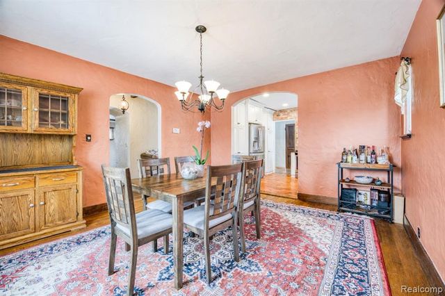 142 Ottawa Drive, Pontiac, MI 48341