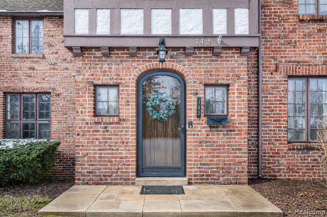 142 Ottawa Drive, Pontiac, MI 48341