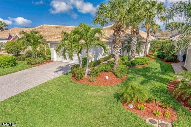 10025 Oakhurst WAY, Fort Myers, FL 33913