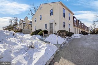 22 LLANFAIR RD #1, Ardmore, PA 19003