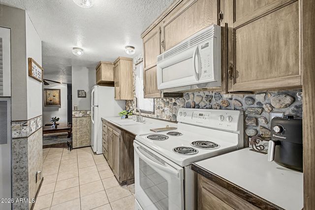 11596 W SIERRA DAWN Boulevard 356, Surprise, AZ 85378