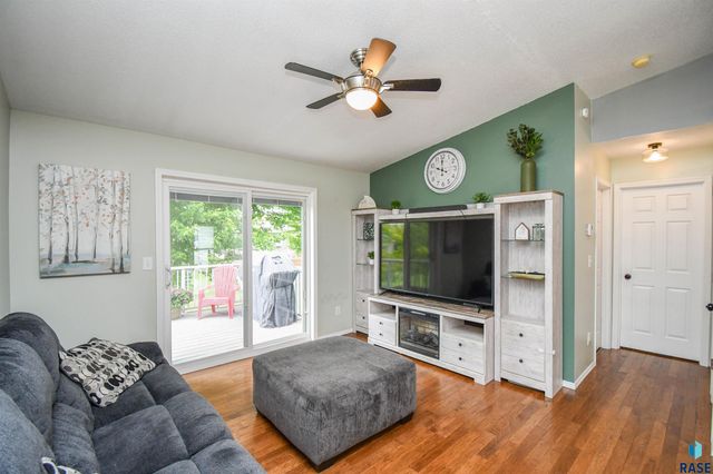 201 S Foss Ave Avenue, Sioux Falls, SD 57110