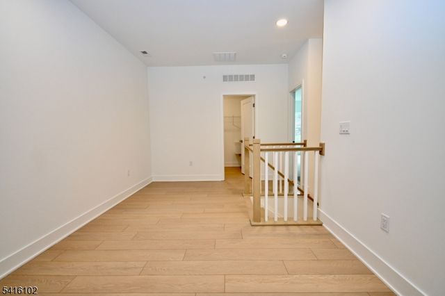 26 Arowana Rd, Randolph Twp., NJ 07869