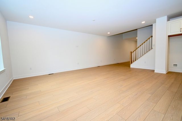 26 Arowana Rd, Randolph Twp., NJ 07869