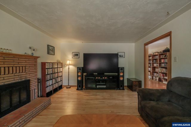 3614 31st Av NE, Salem, OR 97301