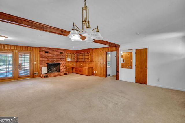 242 Lake Joy Road, Perry, GA 31069