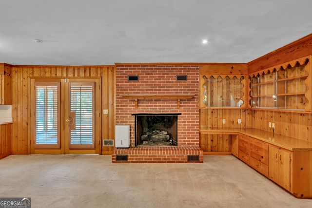 242 Lake Joy Road, Perry, GA 31069