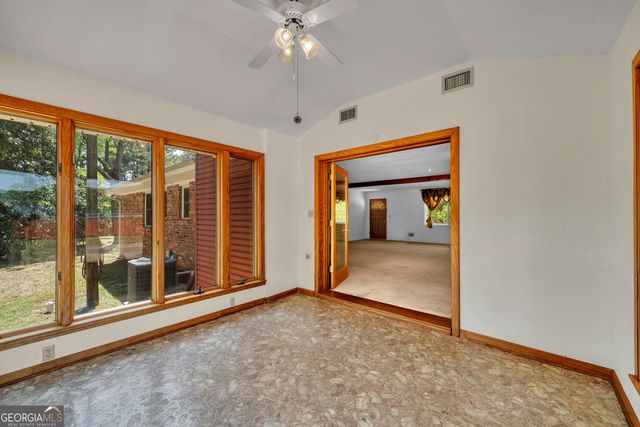 242 Lake Joy Road, Perry, GA 31069