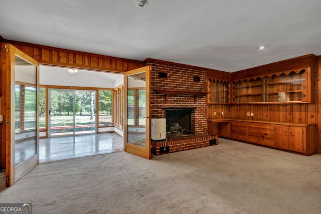 242 Lake Joy Road, Perry, GA 31069