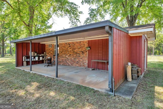 242 Lake Joy Road, Perry, GA 31069