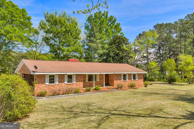 242 Lake Joy Road, Perry, GA 31069