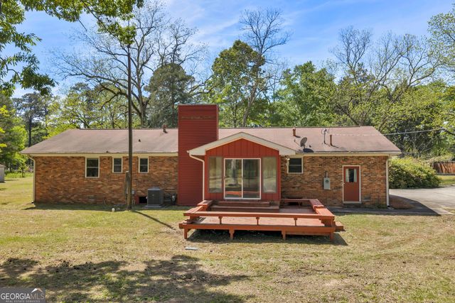 242 Lake Joy Road, Perry, GA 31069