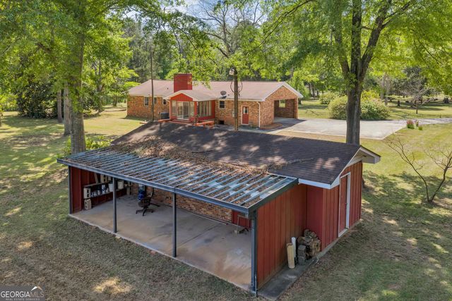 242 Lake Joy Road, Perry, GA 31069