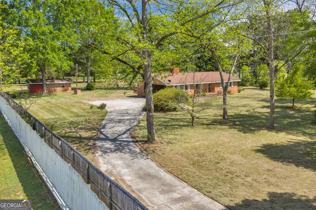 242 Lake Joy Road, Perry, GA 31069