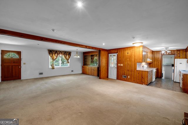 242 Lake Joy Road, Perry, GA 31069