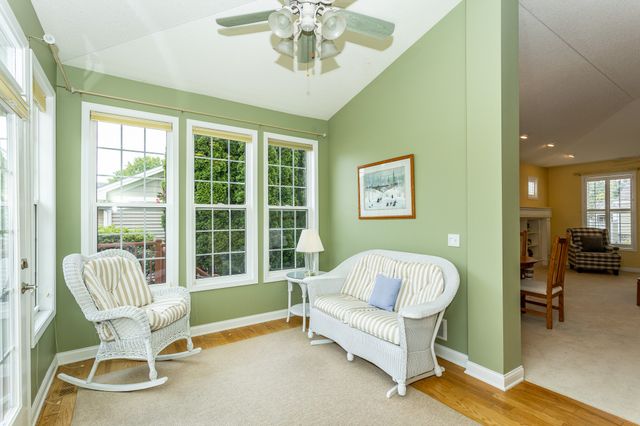 12719 Madison Avenue, Urbandale, IA 50323