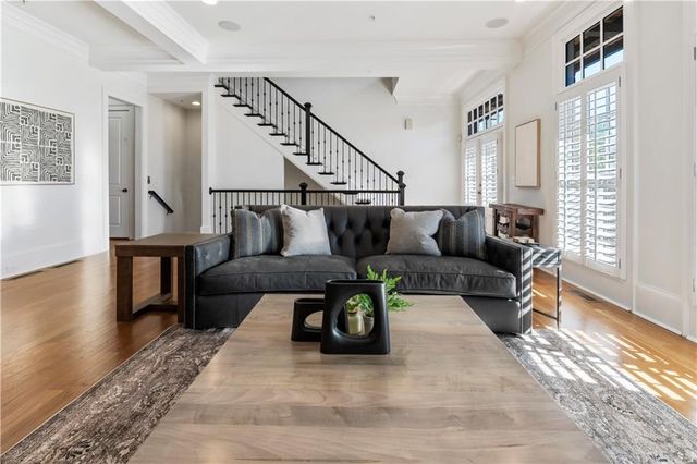 225 Founders Mill Court, Roswell, GA 30075