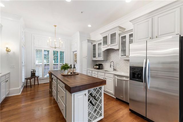 225 Founders Mill Court, Roswell, GA 30075