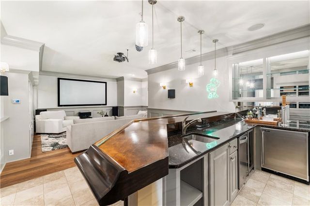 225 Founders Mill Court, Roswell, GA 30075