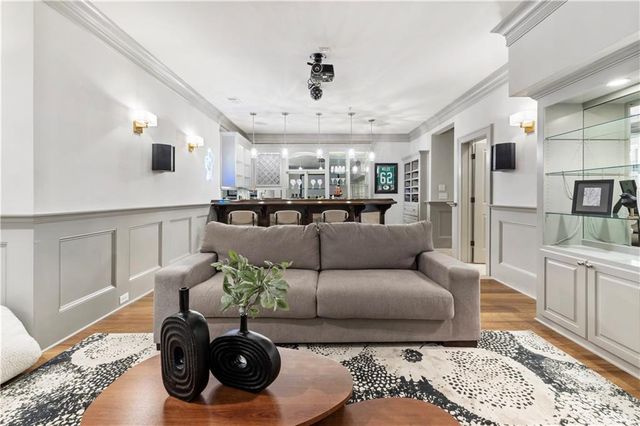 225 Founders Mill Court, Roswell, GA 30075
