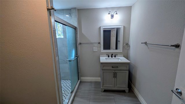 710 W 23rd Street, Houston, TX 77008