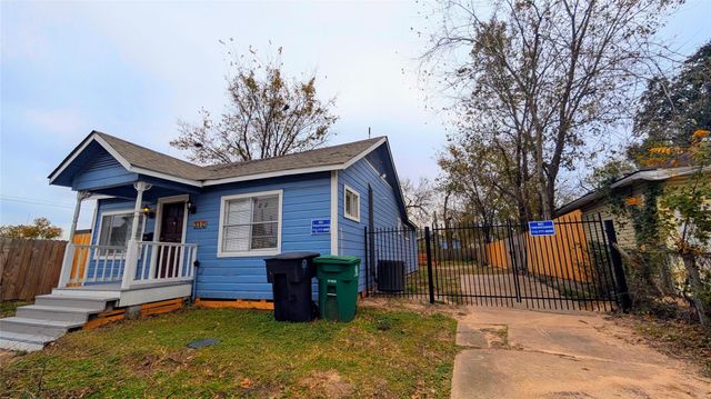 710 W 23rd Street, Houston, TX 77008
