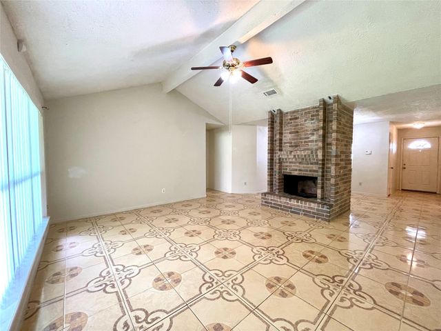 6310 Star Lake Drive, Houston, TX 77396